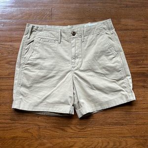 Gap high rise khaki shorts fishermancore